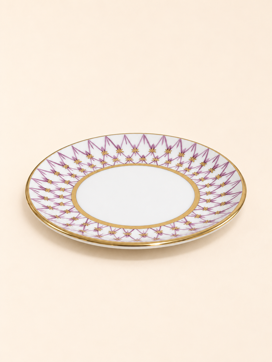 Mashrabiya Porcelain Dessert Plate, 19 cm in lilac by Oriental Elegance
